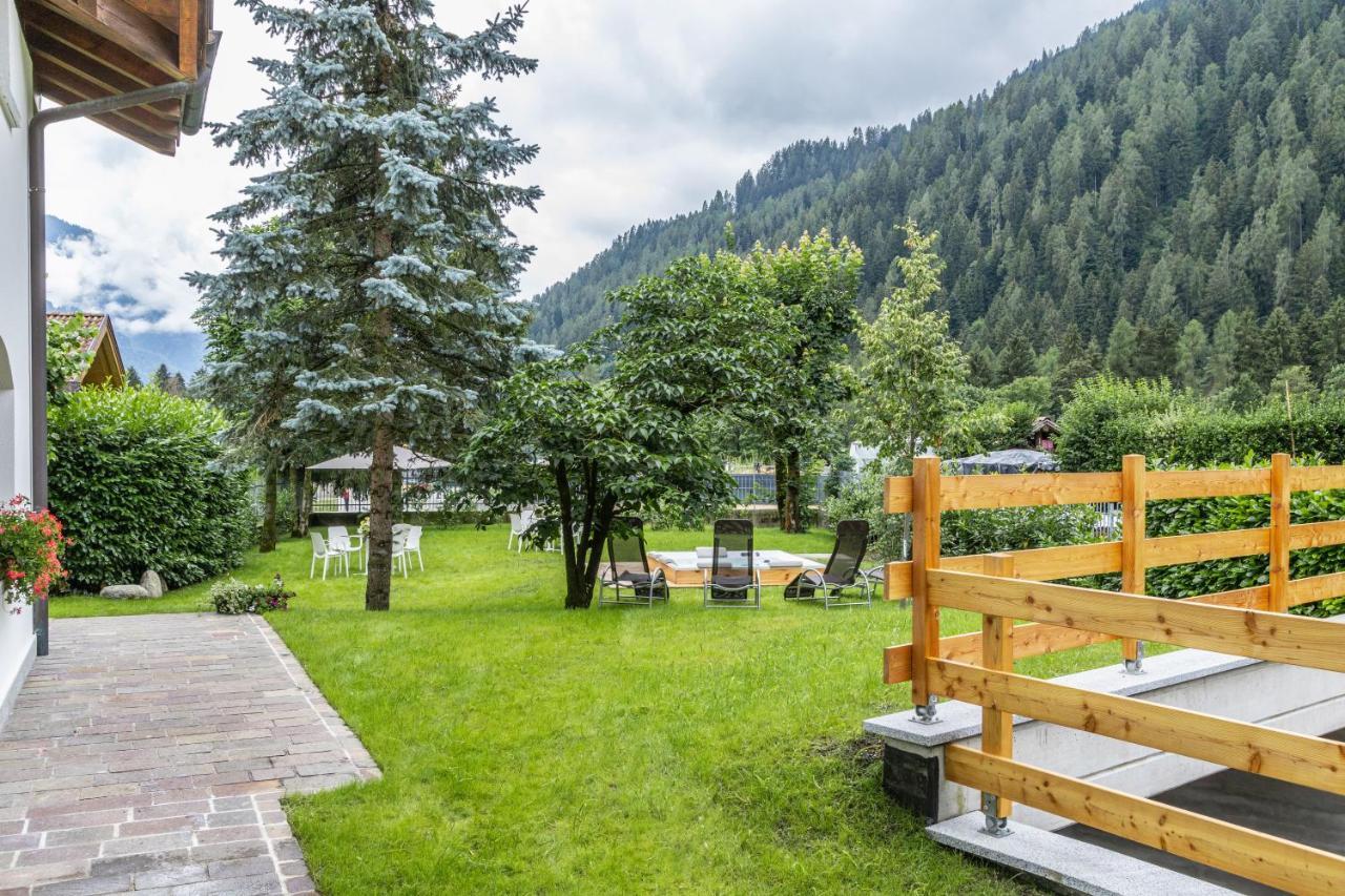 Chalet Mountain Plaza - Apt Greenvalley Pinzolo Exterior foto